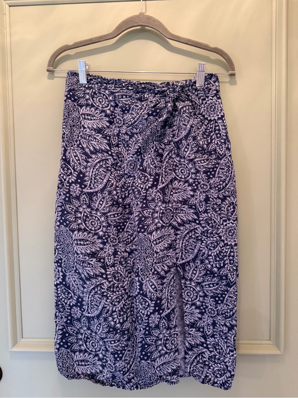 Madewell Navy and White Paisley Wrap Midi Skirt